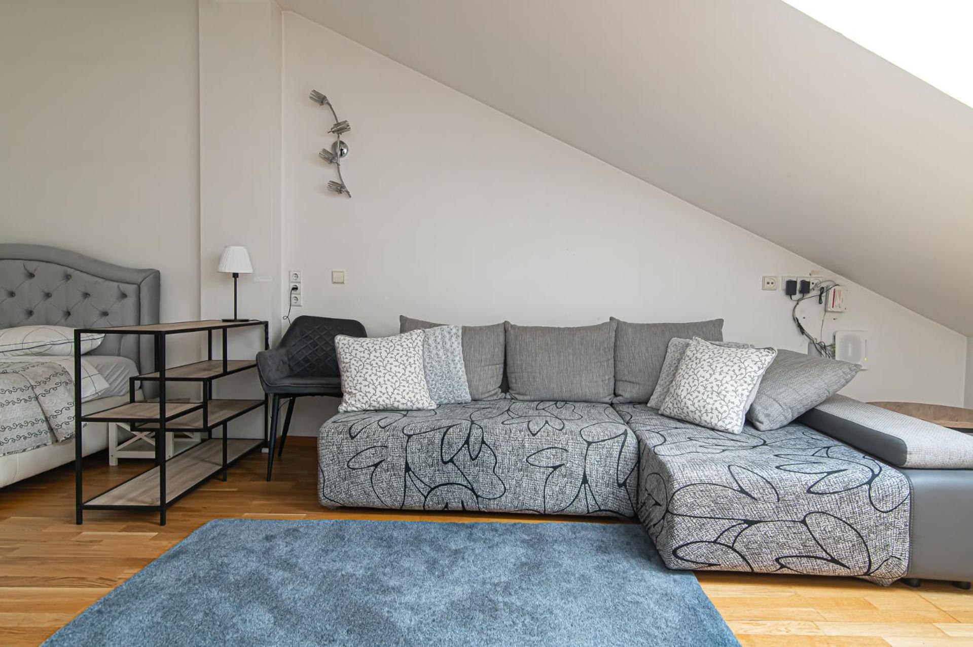 Apartment Old Town Happiness *