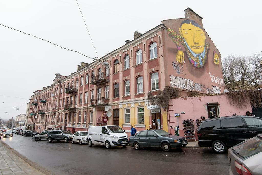 Old Town Happiness * VNO